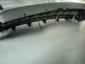 Grille de pare-chocs avant OEM ABS pour 2015-2025 pour <span class=keywords><strong>Ford</strong></span> F150 F250 <span class=keywords><strong>Ranger</strong></span> pour Toyota pour Tacoma Hilux pour RAM 1500 - Product Image 3