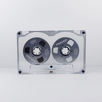 Cassette vierge à coque transparente avec bobines métalliques colorées pour l'enregistrement et la collection audio, bande magnétique de style vintage