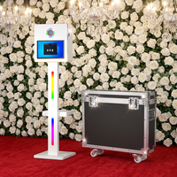 Photomaton DSLR de style carré 15,6 pouces, Photomaton DSLR intelligent avec miroir magique pour mariage, fête, événement