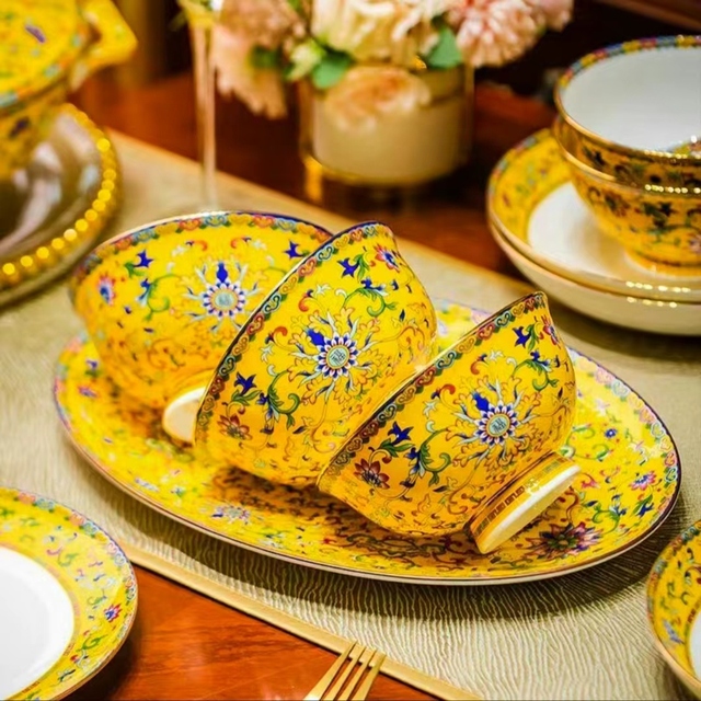 Premium Bone China Dinnerware Sets | Elegant & Durable Tableware