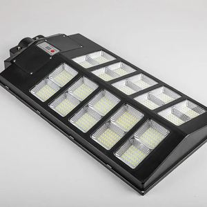 Tất cả trong một tấm <span class=keywords><strong>2025</strong></span> mới 1000W dẫn đường đèn Đèn ngoài trời không thấm nước Treo Tường cảm biến chuyển động năng lượng mặt trời đèn đường - Product Image 1