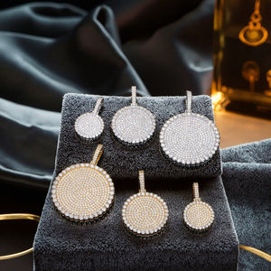 Hip Hop personalizzato 18k placcato in oro 925 Sterling <span class=keywords><strong>Silver</strong></span> ghiacciato Moissanite Diamond da uomo personalizzano grandi catene e ciondoli e ciondoli - Product Image 6