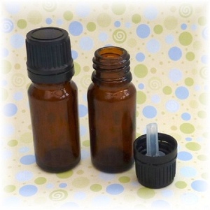 Exportateur d'huile de cèdre pour les soins des mains et des pieds - Product Image 5