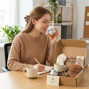 Coffret cadeau Lunaire pour le soin de soi, bougie parfumée d'aromathérapie, tasse en céramique, boîte cadeau, cadeau d'anniversaire, cadeau de remerciement, cadeau de fête pour femmes - Product Image 6