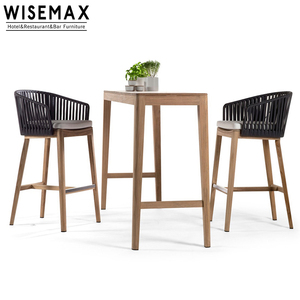 Meilleures ventes de tabourets confortables et luxueux Chaises de <span class=keywords><strong>bar</strong></span> Hôtel 5 étoiles <span class=keywords><strong>en</strong></span> bois de <span class=keywords><strong>teck</strong></span> Salon de jardin <span class=keywords><strong>en</strong></span> plein air Salle à manger Chaises de <span class=keywords><strong>bar</strong></span> tabouret haut - Product Image 1