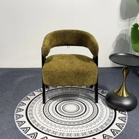 Fauteuil en tissu de style français, fauteuil individuel rembourré avec pieds en bois massif pour salon, café et zone de réception