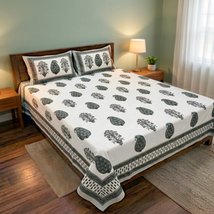 Juego de Ropa de Cama de Algodón Estampado a Mano en Blanco y Negro, Cubrecama con Diseño Floral y Paisley, Juego de Fundas de Almohada para Uso en el Hogar y Hoteles - Product Image 2
