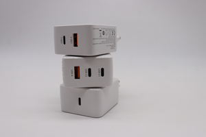 Gan Pd 65W A + 2C Cổng EU Chúng Tôi Kr Anh Trong Cắm Ce Fcc KC Au Rphs Đạt Giấy Chứng Nhận Tường Sạc Cho Điện Thoại Di Động - Product Image 5