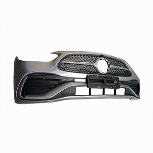 Il <span class=keywords><strong>paraurti</strong></span> anteriore di alta qualità per <span class=keywords><strong>Mercedes</strong></span> <span class=keywords><strong>classe</strong></span> C W206 il <span class=keywords><strong>paraurti</strong></span> argento con una griglia sul naso anteriore - Product Image 5