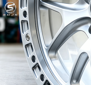 Rueda de Aleación con Diseño de Rayos Divididos en Plata Brillante y Cara Cóncava, Rin de Alto Rendimiento para Autos Europeos, Japoneses y Estadounidenses - Product Image 5