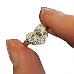Elegante Anillo de Diamante Cultivado en Laboratorio con Media Montura en Forma de Corazón, Oro Sólido de 14K, Chapado en Oro, Certificado IGI, Color D E F, Diseño para Mujer - Product Image 2