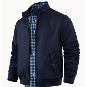 Chaqueta de Invierno Impermeable con Capucha para Hombre, Estilo Old Money, Cuello Alto, 100% Algodón, para Administrativos y Profesionales - Product Image 4