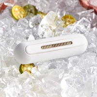 Vente chaude en stock désodorisant pour réfrigérateur mini générateur d'ozone rechargeable élimine les odeurs purificateur d'air pour désodorisant pour réfrigérateur