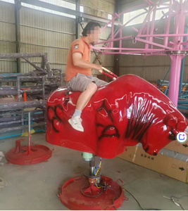 Máquina de Montar Toro para Parque de Atracciones, el Famoso Toro Oscilante Español de Internet, con Máquina de Toreo de Lujo para Jugar - Product Image 1