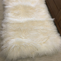 Couverture en fourrure de mouton du Tibet véritable et confortable