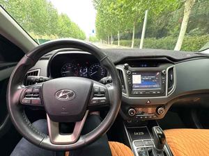 2017 Ix25 1.4T Turbo Boîte de vitesses automatique Conduite à gauche Sièges en cuir Fonctionnalités de taxi en ligne et d'auto-école pour grossistes - Product Image 5