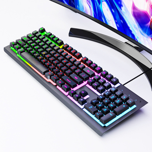 Set 4-in-1 al Miglior Prezzo: <span class=keywords><strong>Tastiera</strong></span> Gaming Cablata con Illuminazione RGB, Mouse, Cuffie e Tappetino Mouse - Product Image 3