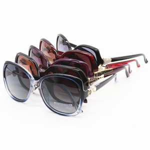 Gafas de sol polarizadas para mujer, lentes degradadas, montura completa, gafas para conducir al aire libre, estilo fresco y dulce - Product Image 4