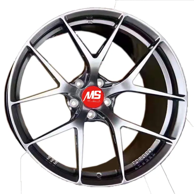 Suitable for a variety of models 17 18 19 inch alloy wheel