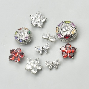 Di alta qualità di cristallo <span class=keywords><strong>rosso</strong></span> zircone fiore a forma di fiocco con bottone strass Applique cucire su abiti da sposa scarpe accessori - Product Image 6