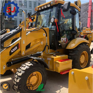 Retroexcavadora Usada de Alta Calidad Caterpillar CAT420F, Motor Cummins Japonés, Modelo 2024, Carga Nominal de 7 Toneladas, Original - Product Image 5