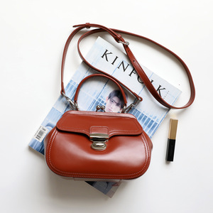 Borsa Clutch di Lusso in Vera Pelle per Ragazze, Design Elegante, Borsetta di Alta Gamma per Donne con Chiusura a Clip, Portatile - Product Image 1