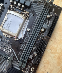 Tarjeta Madre H510M S2 Usada, 10.ª/11.ª Generación, LGA1200, DDR4, M.2, 64 GB de RAM, para Juegos de Escritorio - Product Image 2