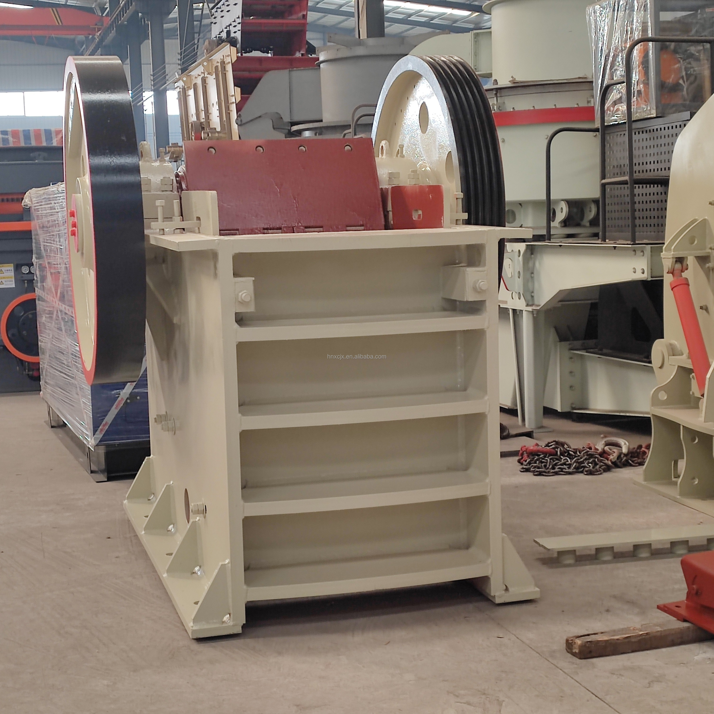 Gold Ore Crushing Sand and Gravel Aggregate Mining Machine 5-60 T/h Jaw Crusher Stone Crushing Jaw Crusher