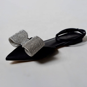 Sandalias de tacón plano con punta puntiaguda para mujer, zapatos sexys con lazo ostentoso, correa de hebilla, talla grande 46, verano 2022 - Product Image 5
