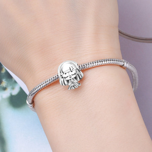 Esta nueva y adorable lámpara de araña con temática de oración para niñas presenta un diseño original que es discreto pero lujoso y versátil. - Product Image 6