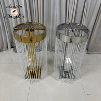 ANNIELU Nouveaux grands centres de table en métal doré avec perles acryliques, supports à fleurs et vases pour décorations de table de mariage, événements et fêtes