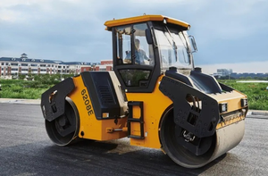 Rullo Compattatore Stradale a Doppio Tamburo da <span class=keywords><strong>7</strong></span> Tonnellate, Motore da 82kW 110hp, Forza Centrifuga Massima di 79kN per Compattazione di Asfalto e Pavimentazioni - Product Image 6