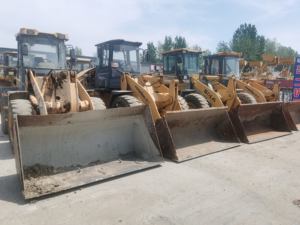 รถตักล้อยางดีเซลมือสองราคาถูก รถตักล้อยางแบบสกิดสเตียร์ รถตักไม้  เครื่องยนต์ Euro5/EPA สำหรับ /<span class=keywords><strong>Komatsu</strong></span>/Doosan/ ประสิทธิภาพการทำงานสูง - Product Image 4