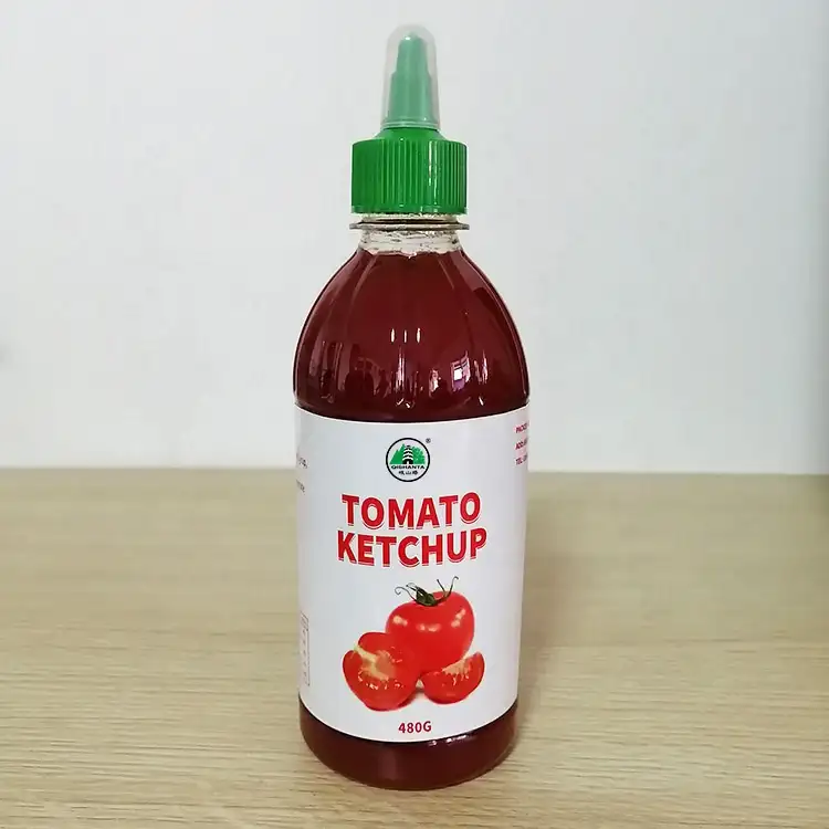 Mano Torta Condimento Del Bambino Dolce Produzione di Pomodoro Salsa di Panna Ketchup