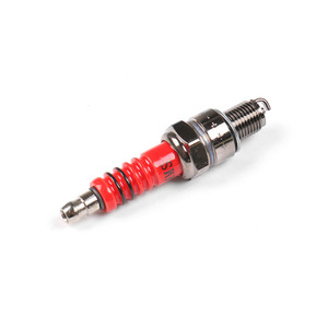 Bougie d'allumage A7TC la plus vendue pour scooters quatre temps GY6 50cc-150cc pour systèmes d'allumage électrique de motos transfrontalières - Product Image 1