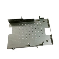 Support de dissipateur thermique pour module électronique en tôle d'aluminium perforée découpée au laser de précision, ventilée