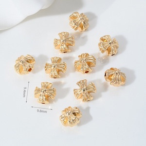 Nuevo Estilo, Cuentas Espaciadoras Redondas con Cruz, Chapadas en Oro de 14K, Hechas a Mano, Material para Pulseras y Collares con Cuentas - Product Image 4