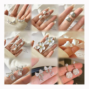 2025 nouvelle mode nœud papillon Zircon boucles d'oreilles perle Roses fleur femmes pendentif argent boucles d'oreilles Simple bijoux accessoires cadeaux - Product Image 1