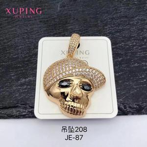 La joyería Jingjing Xuping es un colgante de Flor de Oro rosa simple y delicado con incrustaciones de colgante de diamantes - Product Image 2