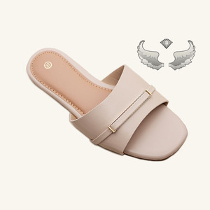 High-quality Fashionable, Durable, Lightweight and Breathable Outdoor Flat Ladies' Sandals and <b>slippers</b> Comfortable and Durable - Product Image 2