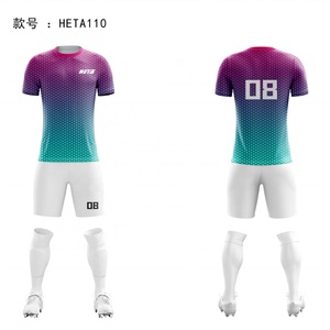 Ensemble de vêtements de football personnalisés pour équipe et club, kit de football imprimé, maillot de football sublimé de haute qualité pour hommes - Product Image 2