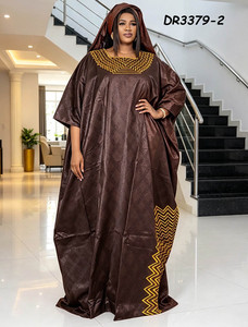 Nouvelle Arrivée 2026 – <span class=keywords><strong>Robe</strong></span> Longue Décontractée Africaine <span class=keywords><strong>Boubou</strong></span> à Motifs Floraux en <span class=keywords><strong>Bazin</strong></span> Brocart pour l'Été et l'Automne - Product Image 4