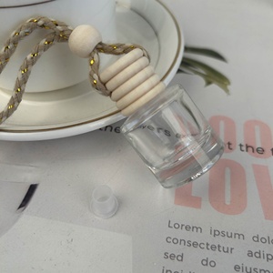 Botella Difusora para Coche Vacía de 5 ml con Tapa de Madera - Product Image 6