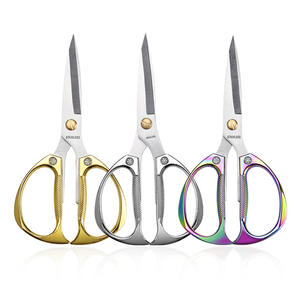 กรรไกรครัวสแตนเลส K82 หัวตรง สำหรับตัดเนื้อ ใช้งานในครัวเรือน สีเงิน สีทอง - Product Image 5