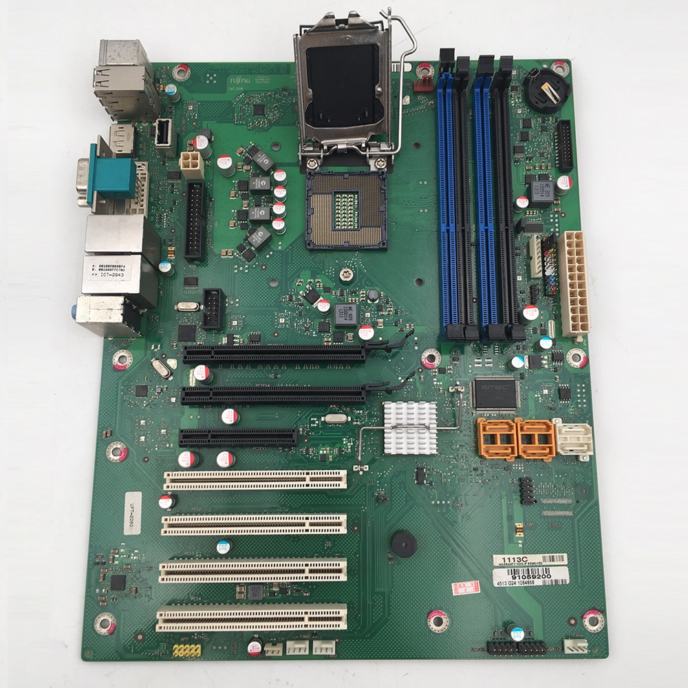 Carte ère Fujitsu D3230-A13 GS 2 (utilisé) Intel Socket 1150 DVI VGA