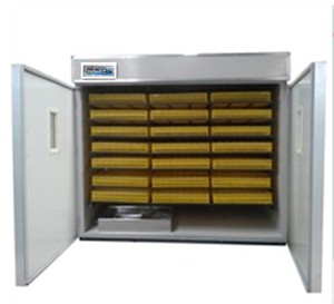 Machine à couver les œufs de poulet 5000 œufs / <span class=keywords><strong>prix</strong></span> de l'incubateur à poulets / machine à couver les œufs - Product Image 2