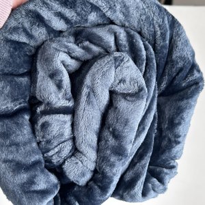 Couverture polaire portable avec manches et poche pour les pieds pour femmes et hommes adultes, couverture TV en peluche douce et légère avec manches - Product Image 6