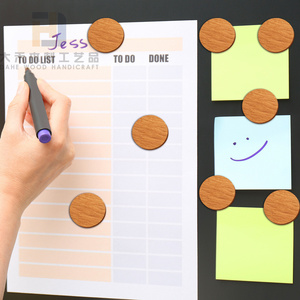 12 pièces aimant de réfrigérateur en bois blanc rond aimants de réfrigérateur décoratifs en bois pour tableau blanc réfrigérateur cuisine bureau école <span class=keywords><strong>casier</strong></span> - Product Image 4