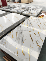 Fabricant chinois de plaques de marbre en PVC de 1220x2440 mm, 3 mm, revêtement UV, panneau mural en PVC, feuille de plastique en PVC pour la décoration murale imperméable