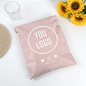 맞춤형 로고 패턴 인쇄 핑크 메일백 스타일 특급 소포 발송 서비스 의류 포장 물류 메일백 - Product Image 1